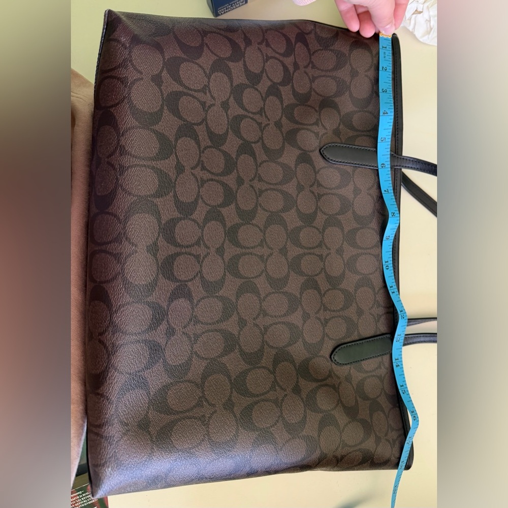 Coach Black and Brown Signature Tote - Picture 5 of 9